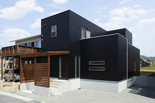 Black House with Presense